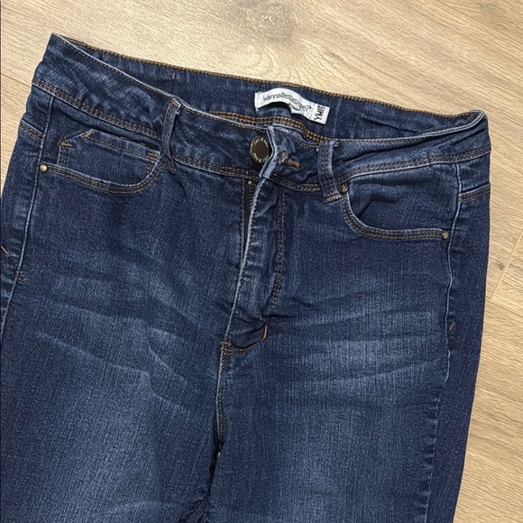 YMI Skinny Jeans - Picture 2 of 4